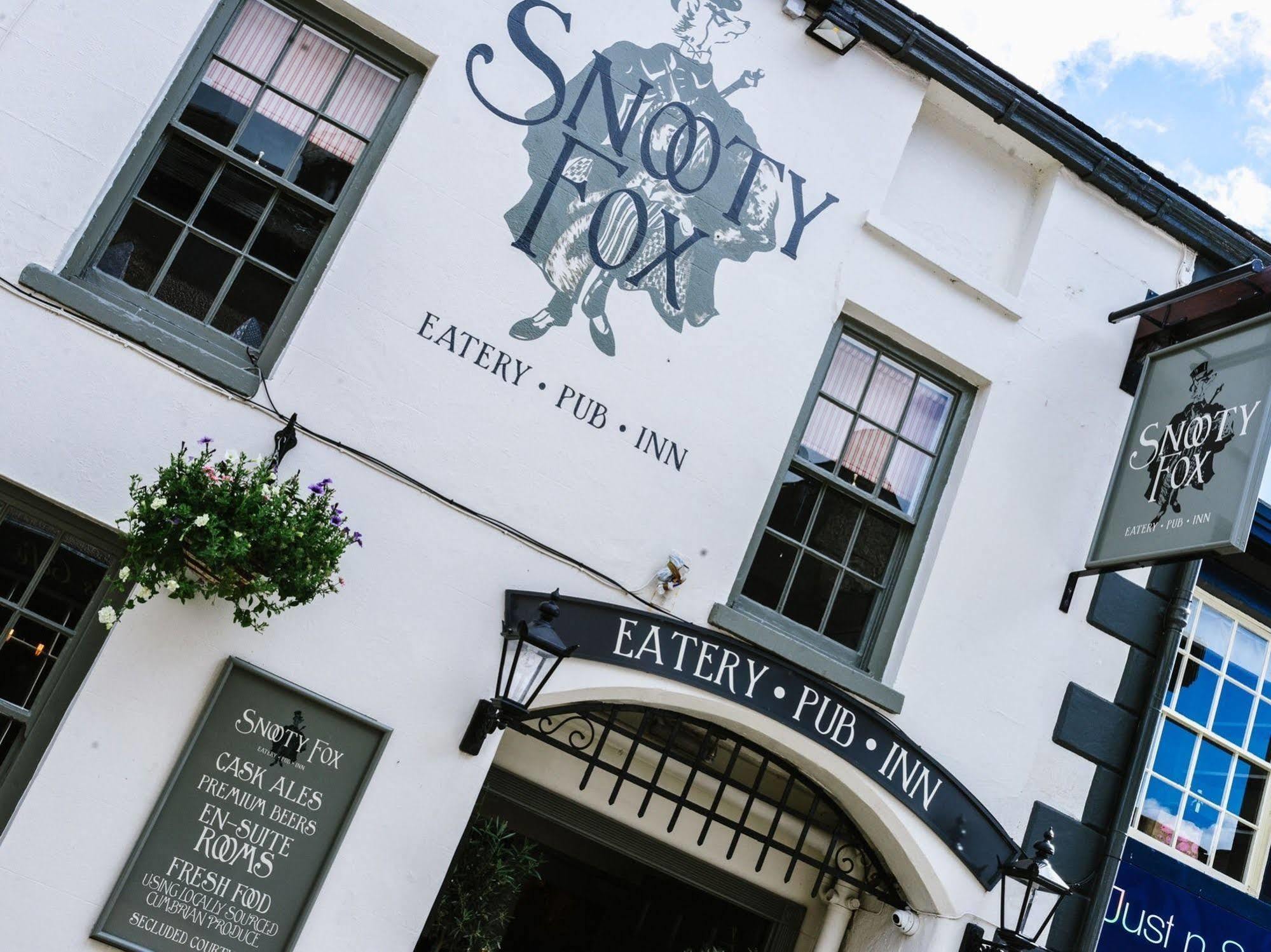 Snooty Fox Hotel เคิร์กบีลอนสเดล ภายนอก รูปภาพ